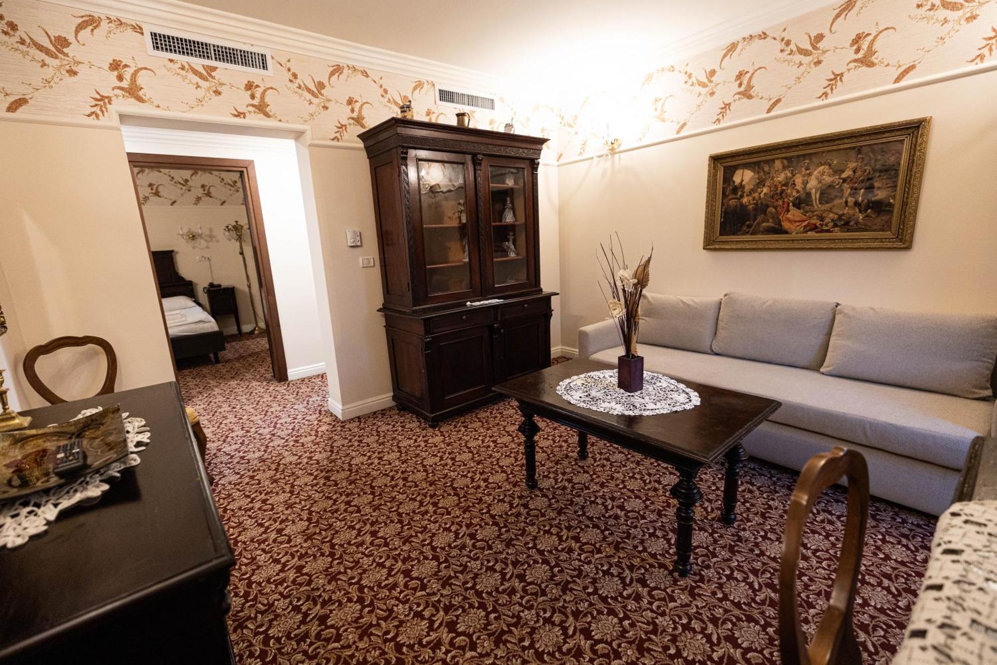 Casa Del Sole Boutique Hotel Тимишоара Екстериор снимка